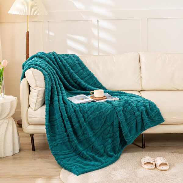 Throw Blanket(Without Pillows)-3D Stylish Design Super Soft Cozy Blanket Plush Fluffy Blankets for Teen Girls Women Couch Bed Sofa Chair Gift(Burnt Orange,50"x65")